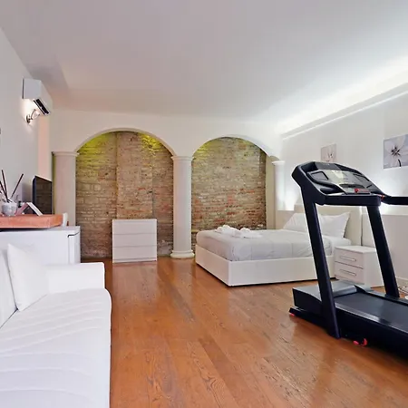 Avanguardia Art Club