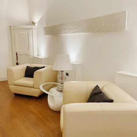 Avanguardia Art Club فيرّارا