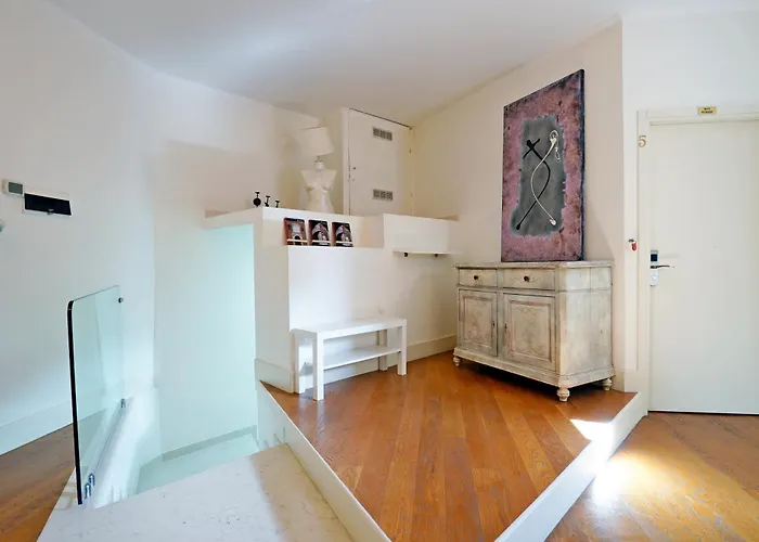 Rum i privatbostad Avanguardia Art Club *