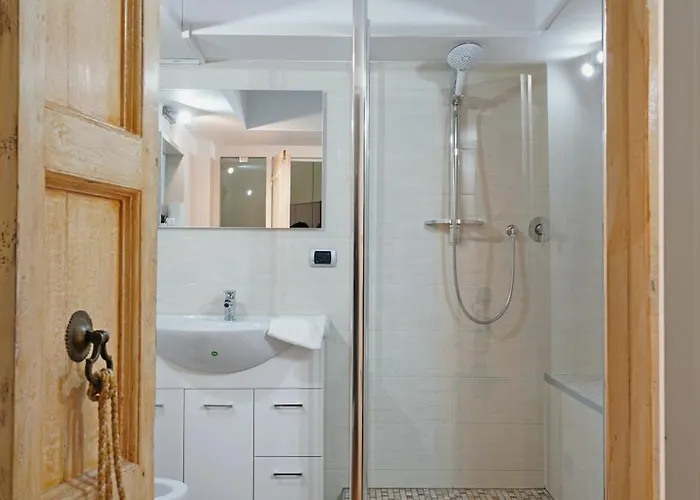 Avanguardia Art Club Rum i privatbostad Ferrara