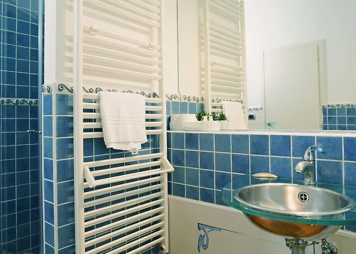 Avanguardia Art Club Rum i privatbostad *