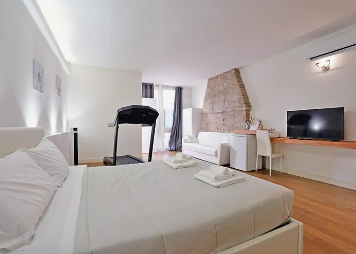 Avanguardia Art Club * Φεράρα