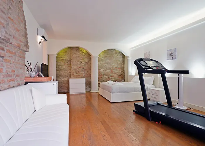 Avanguardia Art Club